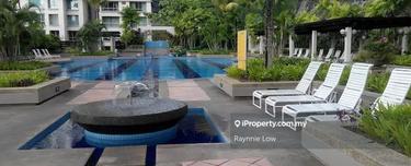 Miami Green Condo Bt Ferringhi 1100sf 3-Bedrooms 2-Baths Near Beach 1