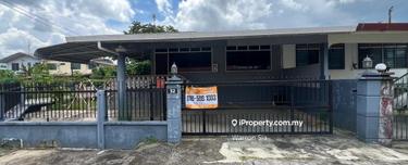 Star Garden, Green Road Single Storey Corner House For Sale 1