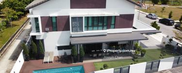 End Lot 2 storey house with Swimming Pool facing playground 1