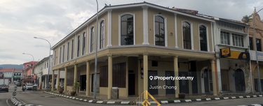 Ipoh Old Town @2-Storey Cornerlot For Sale 1