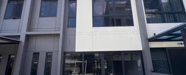 Brand New villa with Lift 1