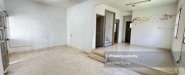 Taman Ungku Tun Aminah Double storey Endlot 1
