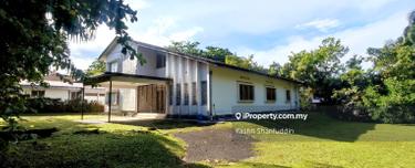 Ukay Height: Charming Old Bungalow. Freehold. Just 10 mins from KLCC 1