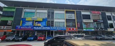 Fully tenanted, Freehold, 3 storey Shoplot, Below Market Price 1