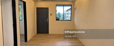 Taman ungku tun aminah flat for sale  1