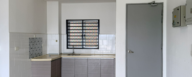 2 room Condo for rent 1
