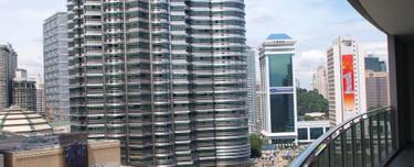 KLCC - K Residence direct twin towers view 1