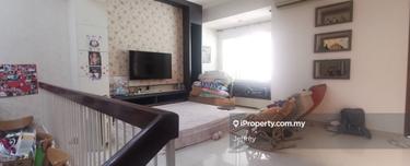Well Maintain 2 Storey Terrace Facing Garden, Greenland Island Glades 1