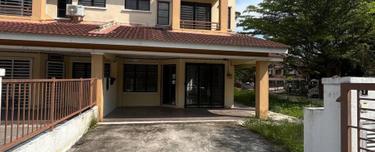 Spacious 3-Storey Corner Terrace in Kajang for Rent   1