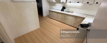 Endlot double storey house for rent at ss15 1
