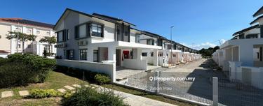 Brand new 2 storey terrace gated guarded nearby international school 1