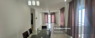 Metropolitan Square for Rent 1