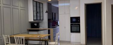 Central Park view, Partial furnished, brand new, clubhouse facilities 1