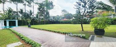 2-Storey Big Land Bungalow with Swimming Pool 1