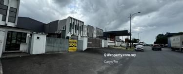 ROI 5.7% -Corner Lot -Light Industrial -Freehold -Non Bumi Lot 1