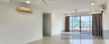 Corner Unit with great view. 1