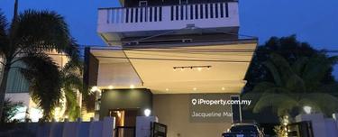 Luxury Premium 3 storeys Bungalow to stay 1
