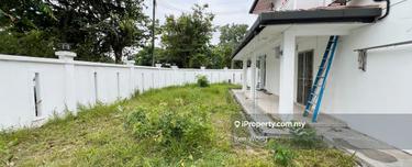 Corner House, Below Market Value, Freehold, 24 Hour Security 1