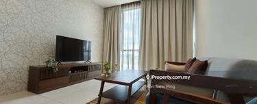Well maintained apartment at Royal Richmond Gold near Airport 1