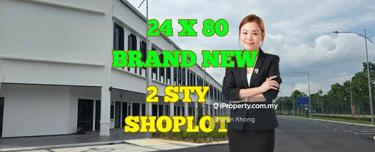 Brand New intermediate shoplot at Eco Majestic  1