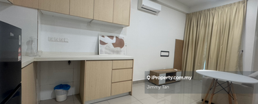 High Floor Klcc View New Unit For sale! 1