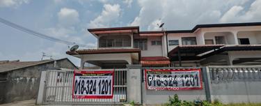 Double Storey End lot For Sale Located at Taman Berlian, Kajang 1