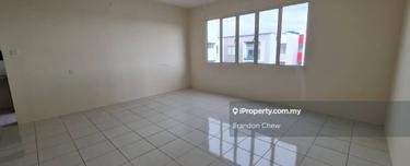 Stutong heights  for sale 2bed 2bath 921sqft 1