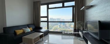 Surround by commercial hub and walking distance to lrt station  1