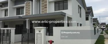 2sty end lot with land. Below market. Extra parking space 1