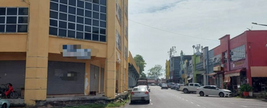 Cheap Corner shoplot for sale at Taman Merdeka 1