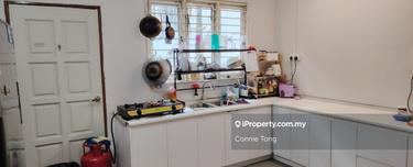 1 and half storey Reno house bandar baru sri petaling 1