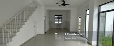 Newly Painted 2 Storey Avenham Garden Eco Grandeur Puncak Alam 1