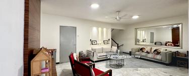 Well-maintain 2-Storey Terraced For Sale @Taman Bukit Desa, Taman Desa 1