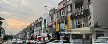 3 /4 Storey Shop Freehold For Sale 1