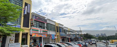 Anchor tenant , fully tenanted 1