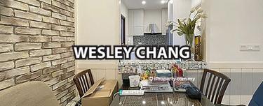 Great view unit with spacious living, dinning hall, kitchen and master 1