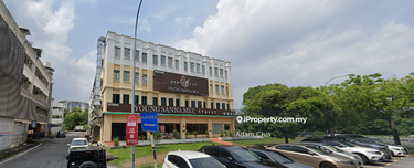 End-lot Corner shoplot Kota Kemuning Jalan Anggerik Vanilla Mcdonald 1