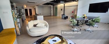 Emhub furnished flexible workspace - with many owner provided perks 1