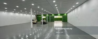 Bukit Kemuning Shop with Warehouse & Staff Hostel, Next To Mainroad. 1