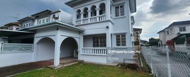 Rare End-Lot Home with Extra Land for Rent in USJ 11, Ready to Move In 1