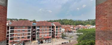 Must View! Move in condition! 1