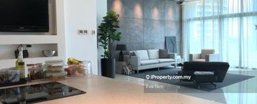 Golf View, High-Ceiling & Family-Friendly Condo Living!! 1