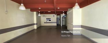 Move In Ready Shop with Strong Exposure, Strategic Location 1