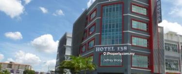 Subang Bestari Corner lot Shop office opposite Mcdonald's outlet 1