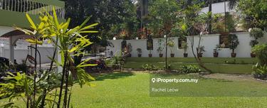 Bungalow with Large land 1