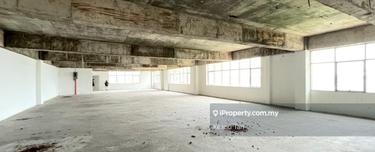 Suitable for Gym/Fitness Studio/Event Hall, More Than 100 Carparks 1