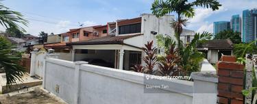 Classic Endlot Terrace in Damansara Heights with huge potential 1