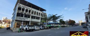 Town 3-Adjoining (3-Sty) Shophouses for Hotel / Business / Investment 1