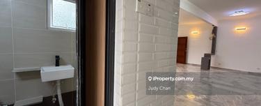 Goodyear court 10 3room 2baths partially furnished 1