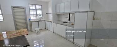 2sty Damai Residences Kemuning Utama partly furnished  for rent 1